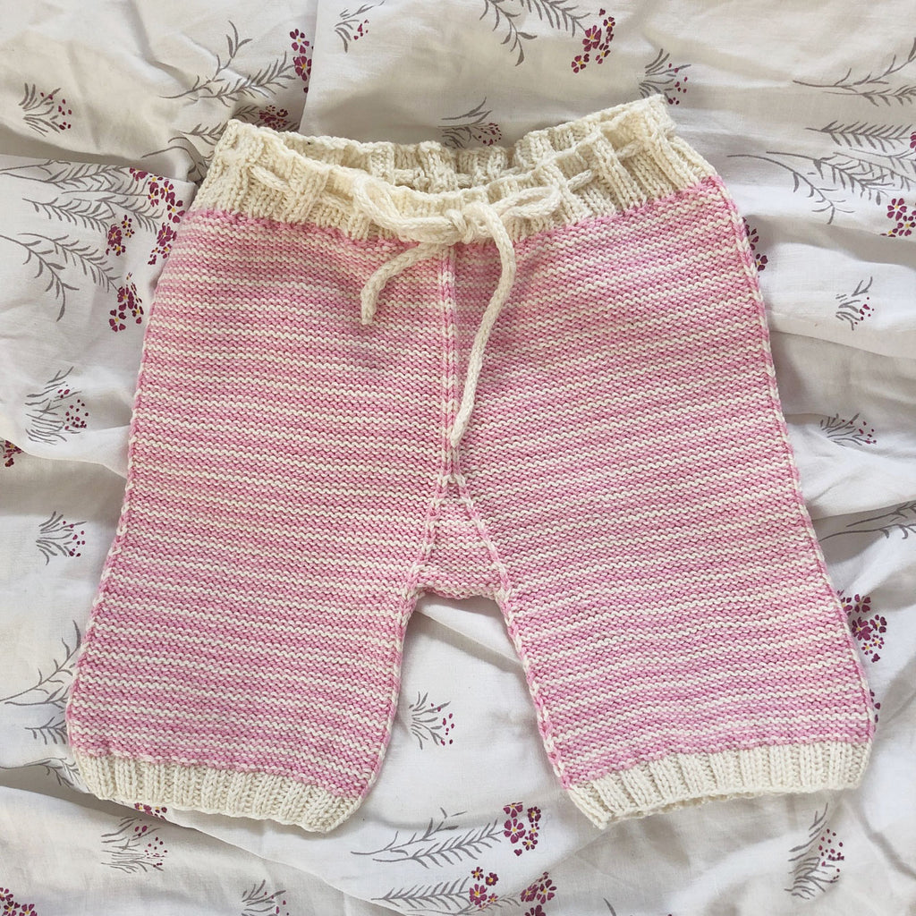 OPSKRIFT: Anholt Strik Shorts Baby